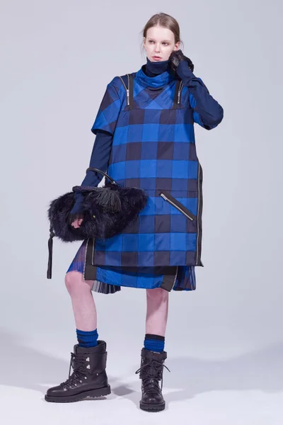 Look 29